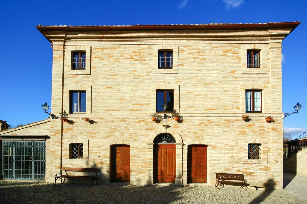 I Sassi Di San Giuseppe Guest House Montegiorgio Exterior photo